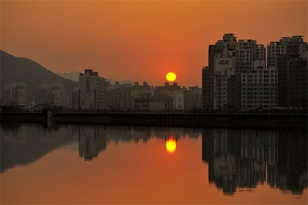 出生在2025年的猪宝宝起名方法 有内涵的名字参考