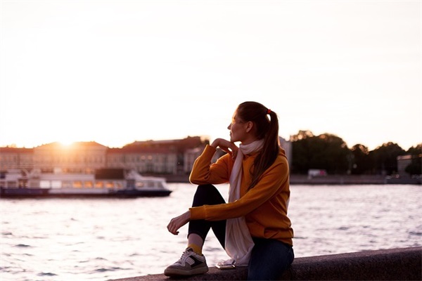 2025女孩免费起名,好听,吉利又有内涵!