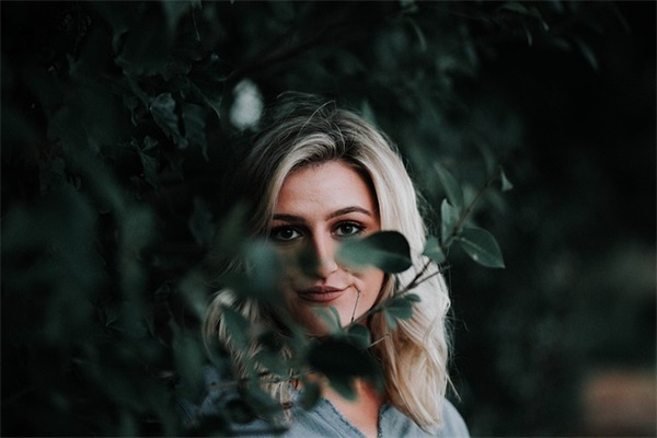 不是关于爱情的网名(共208个)