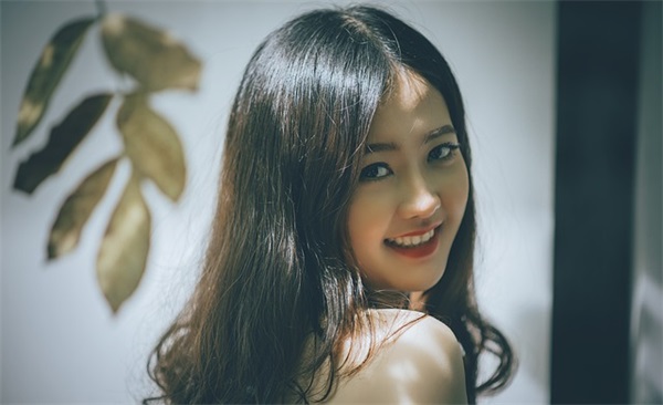 带晴字的网名个性女
