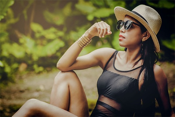 带特殊字号好听的网名48个精选