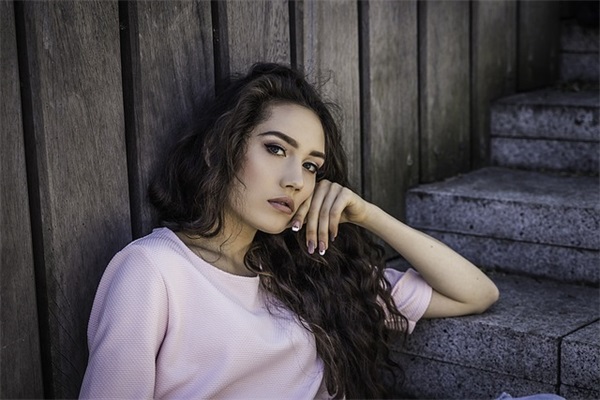 50岁过寿简单祝福语 【50岁人过生日的祝福语】